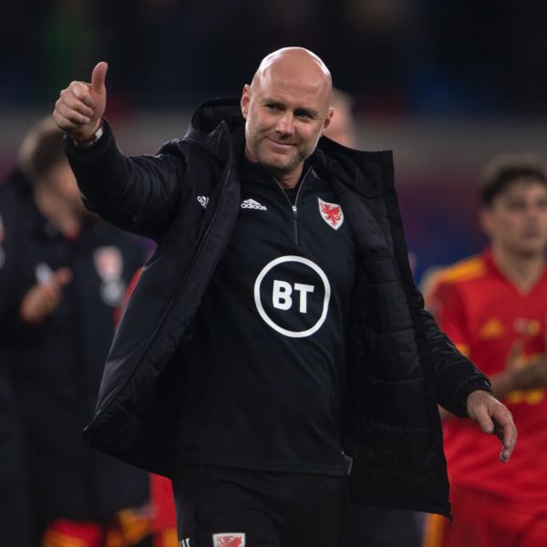 CARDIFF, WALES - NOVEMBER 16: Wales manager Rob Page acknowledges the crowd after the 2022 FIFA World Cup Qualifier match between Wales and Belgium at Cardiff City Stadium on November 16, 2021 in Cardiff, Wales. (Photo by Visionhaus/Getty Images) ***Local Caption*** Rob Page